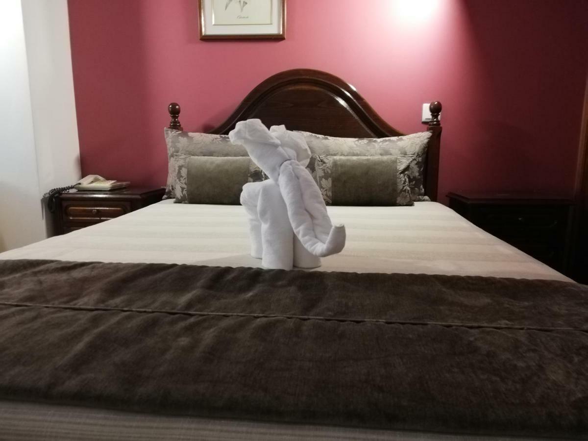 Hotel Termas Chaves Kültér fotó